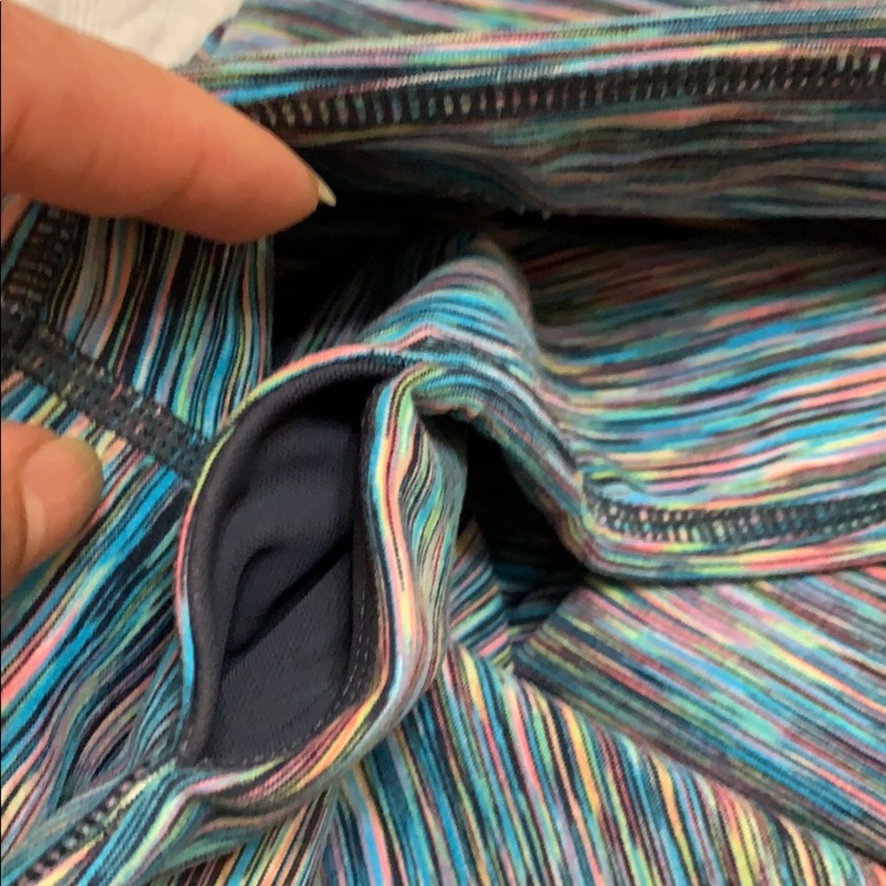 Zella Capris - image 5